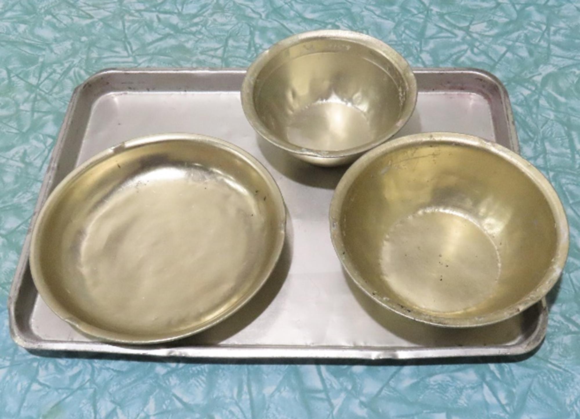 アルマイト加工の食器