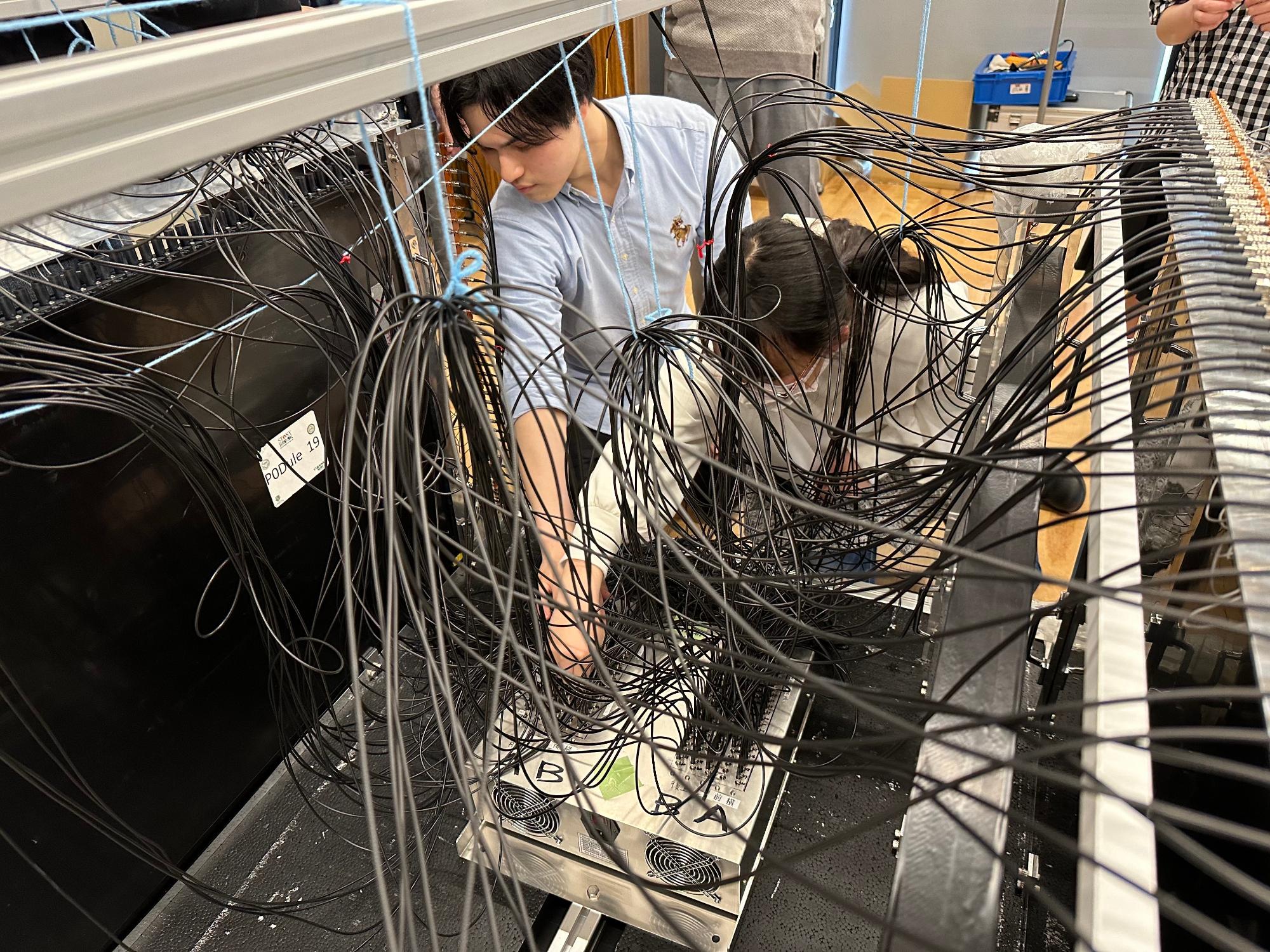 配線作業