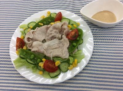 野菜たっぷりしゃぶしゃぶ