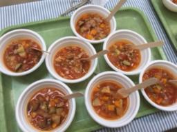 妊婦さん向けの試食作り