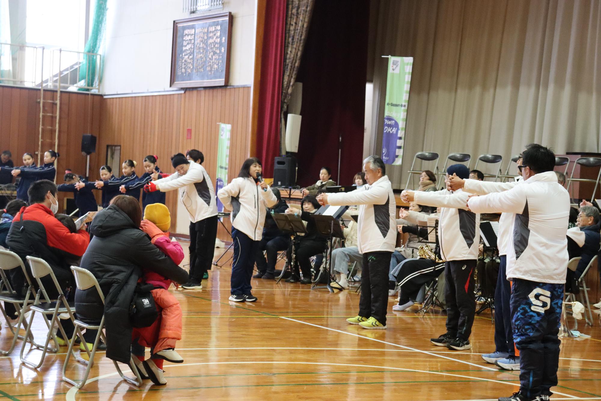 □ホッケーフェスティバル（イモゾー体操）