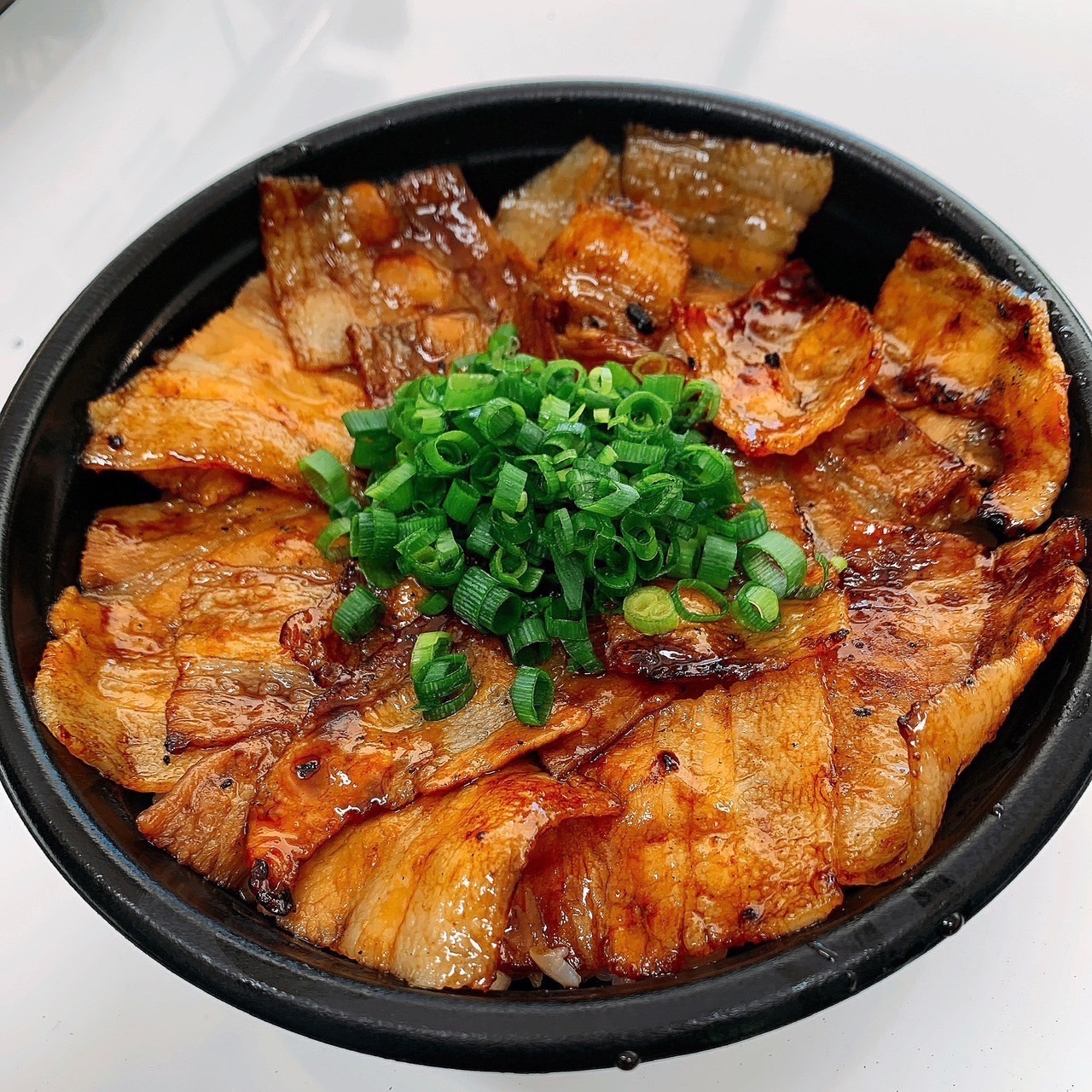 炭火焼豚丼