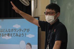 役場職員による深堀講座の様子