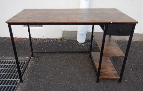 aianpasokondesuku 1hikidasi2dantana